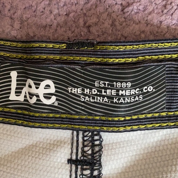 Lee boys shorts - Picture 4 of 7